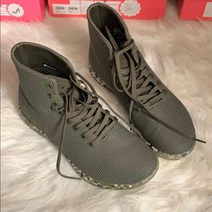 Women’s No Bull training shoes
